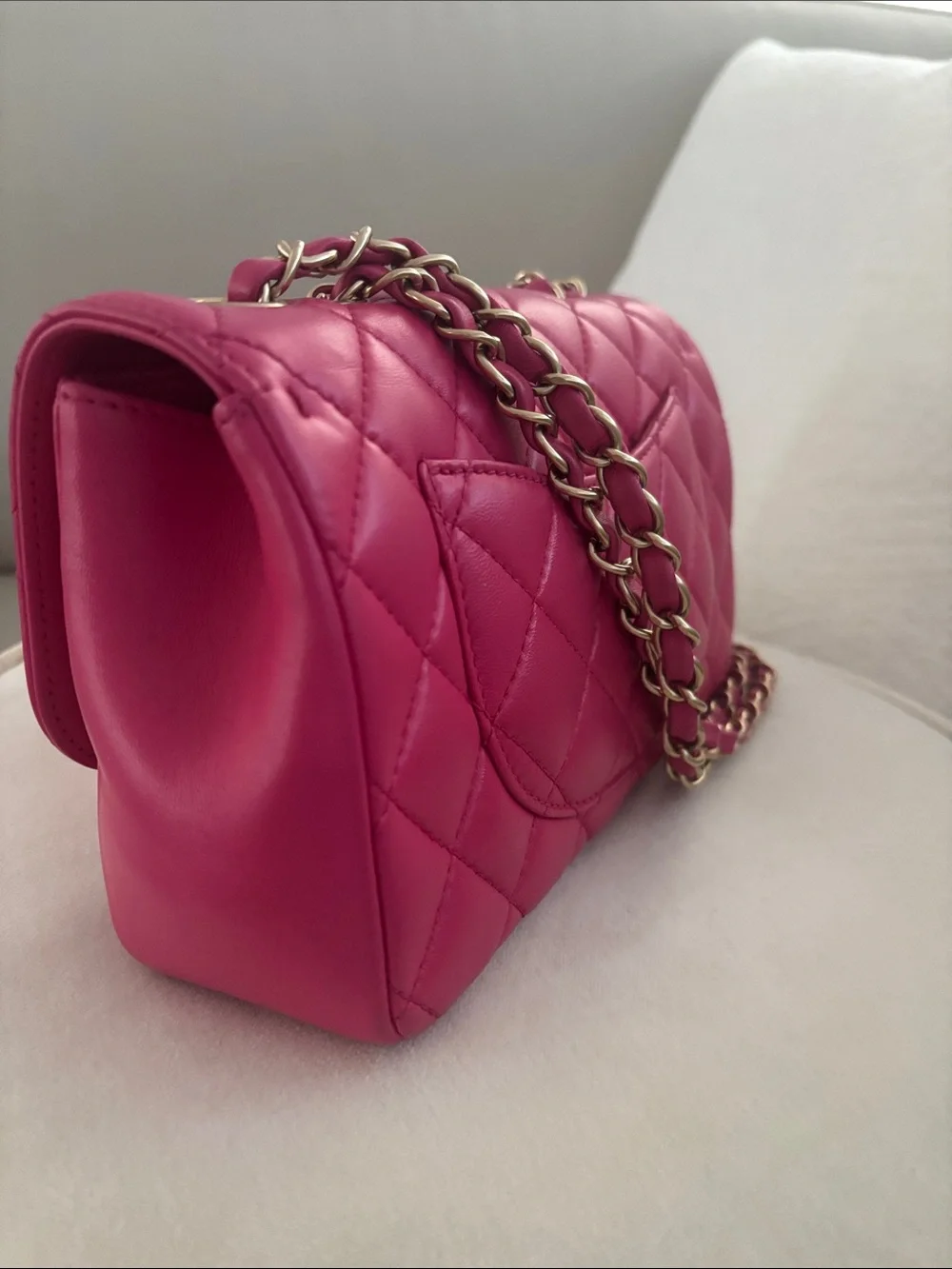 CHANEL Quilted Flap Shoulder Bag in Fuchsia